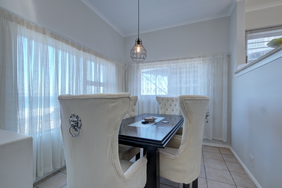 4 Bedroom Property for Sale in Seaview Eastern Cape